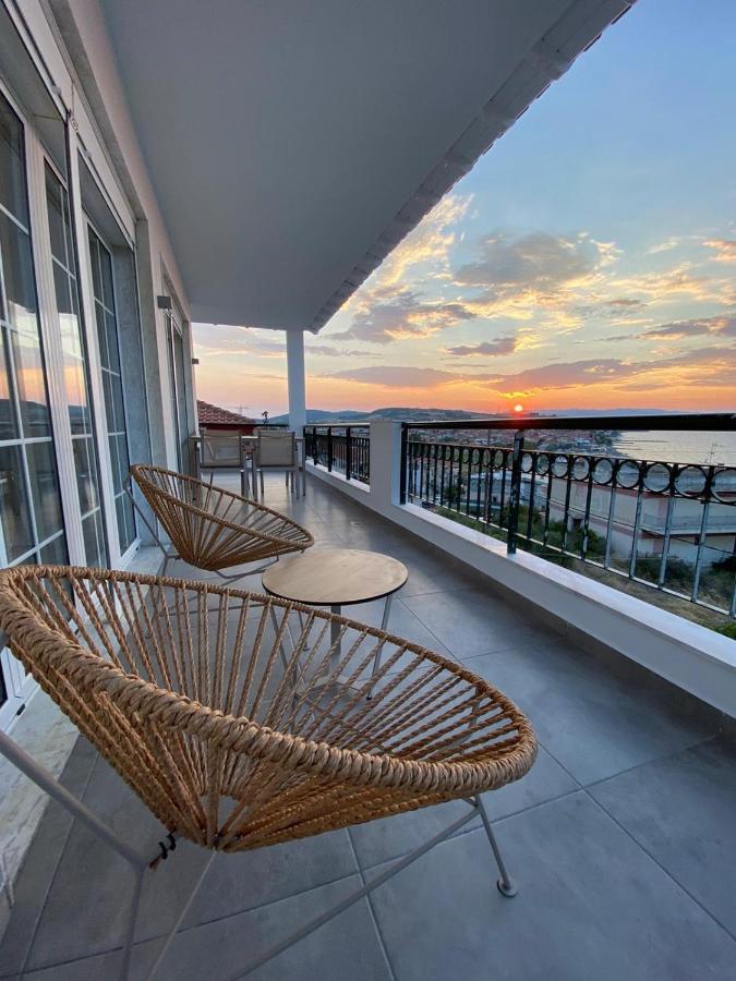 Villa Eleni Greece - Wonderful Sea View Studios Nea Roda Extérieur photo