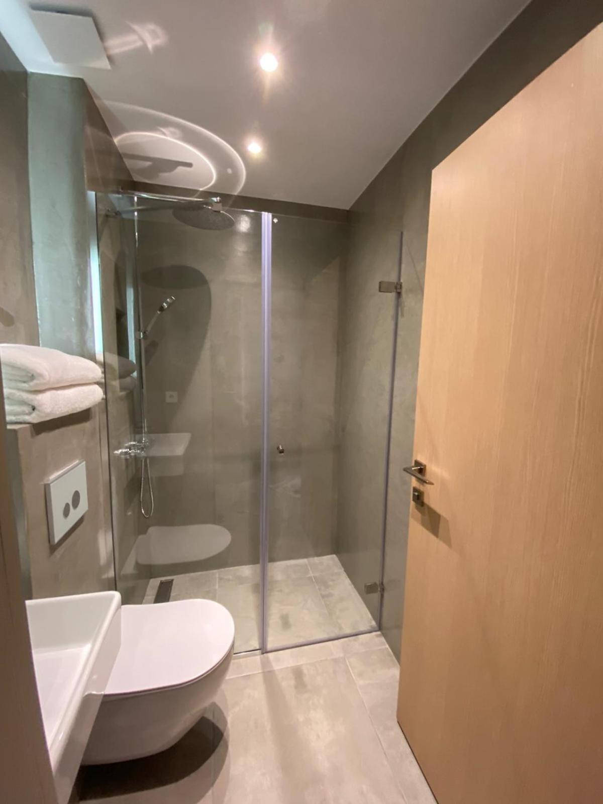 Villa Eleni Greece - Wonderful Sea View Studios Nea Roda Extérieur photo