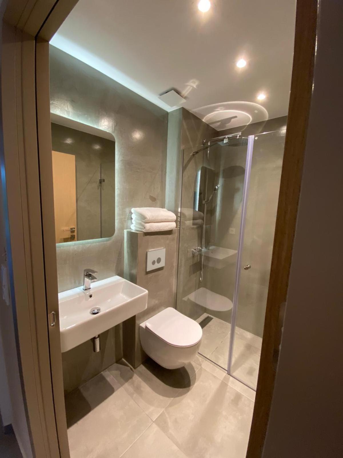 Villa Eleni Greece - Wonderful Sea View Studios Nea Roda Extérieur photo